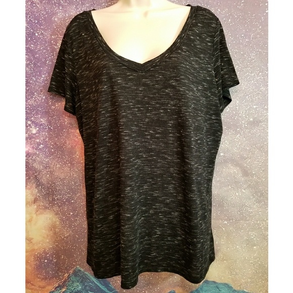 torrid Tops - ♡ Torrid Space Dye V-neck Tee
